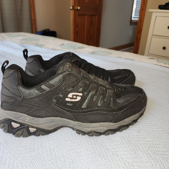 SKECHERS EUC MENS SIZE 11.5 AFTER BURN SLIPON SNEAKERS SHOES - Picture 1 of 12